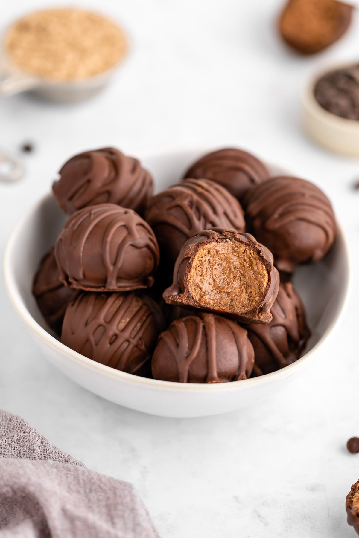 Vegan, Gluten-Free Protein Truffles: Ideal Pre-Workout or Dessert